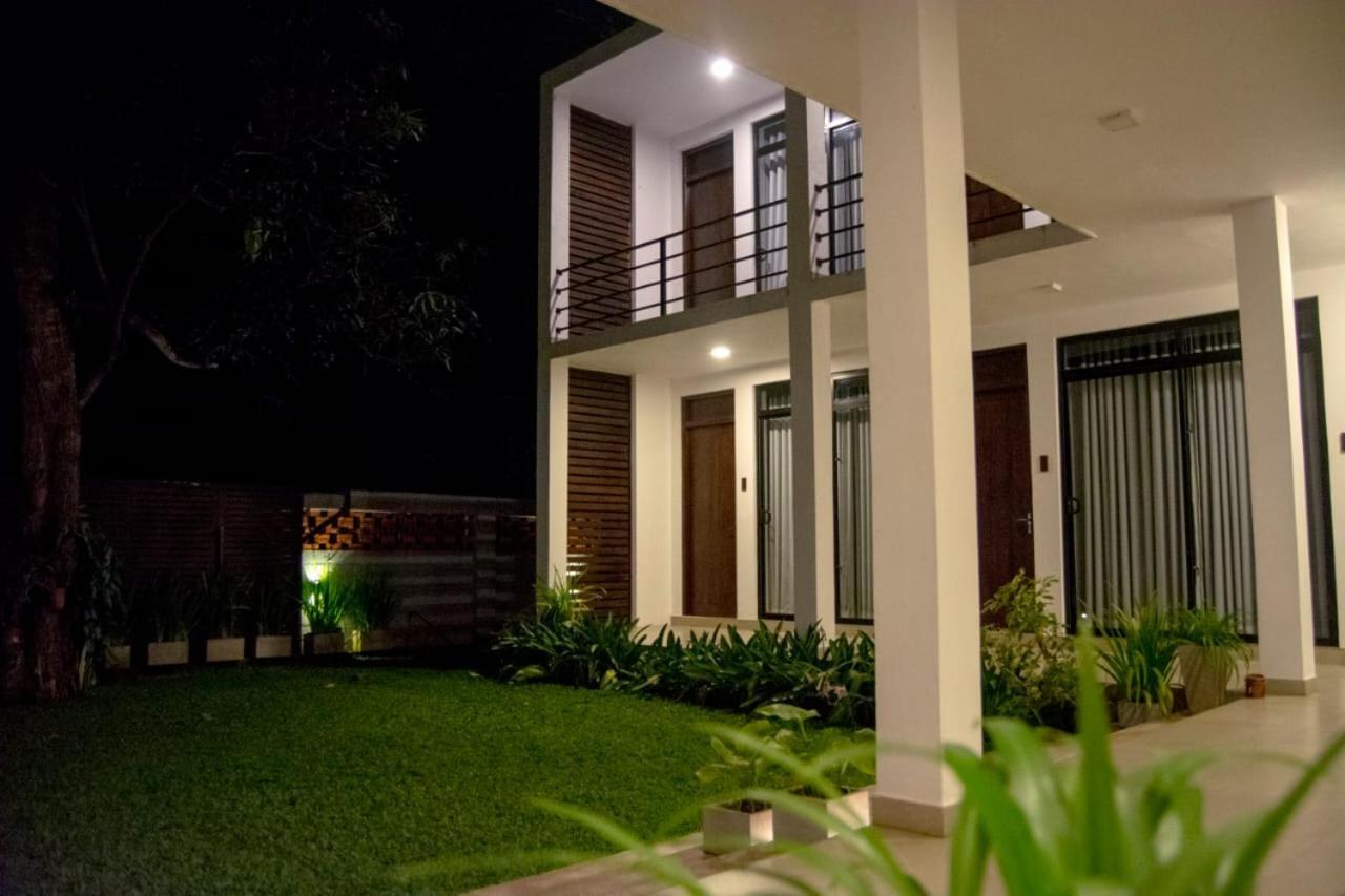 Golden Ray Villa Anuradhapura Eksteriør bilde