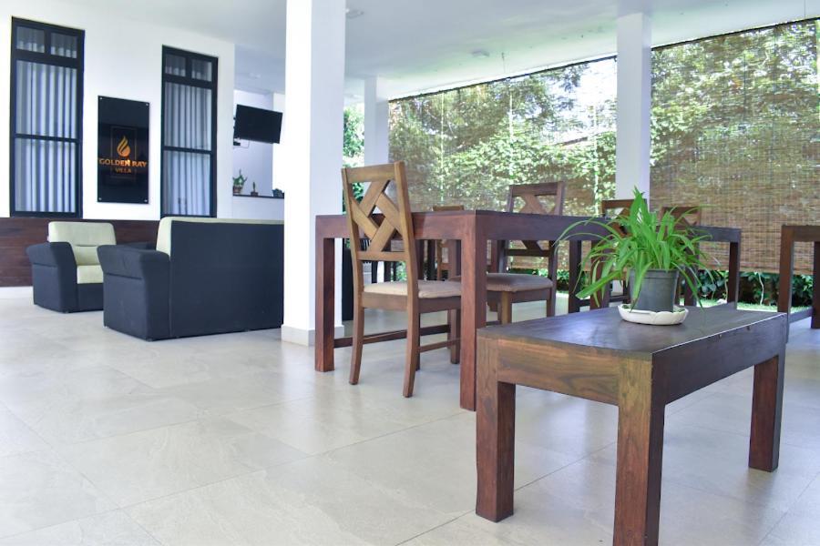 Golden Ray Villa Anuradhapura Eksteriør bilde